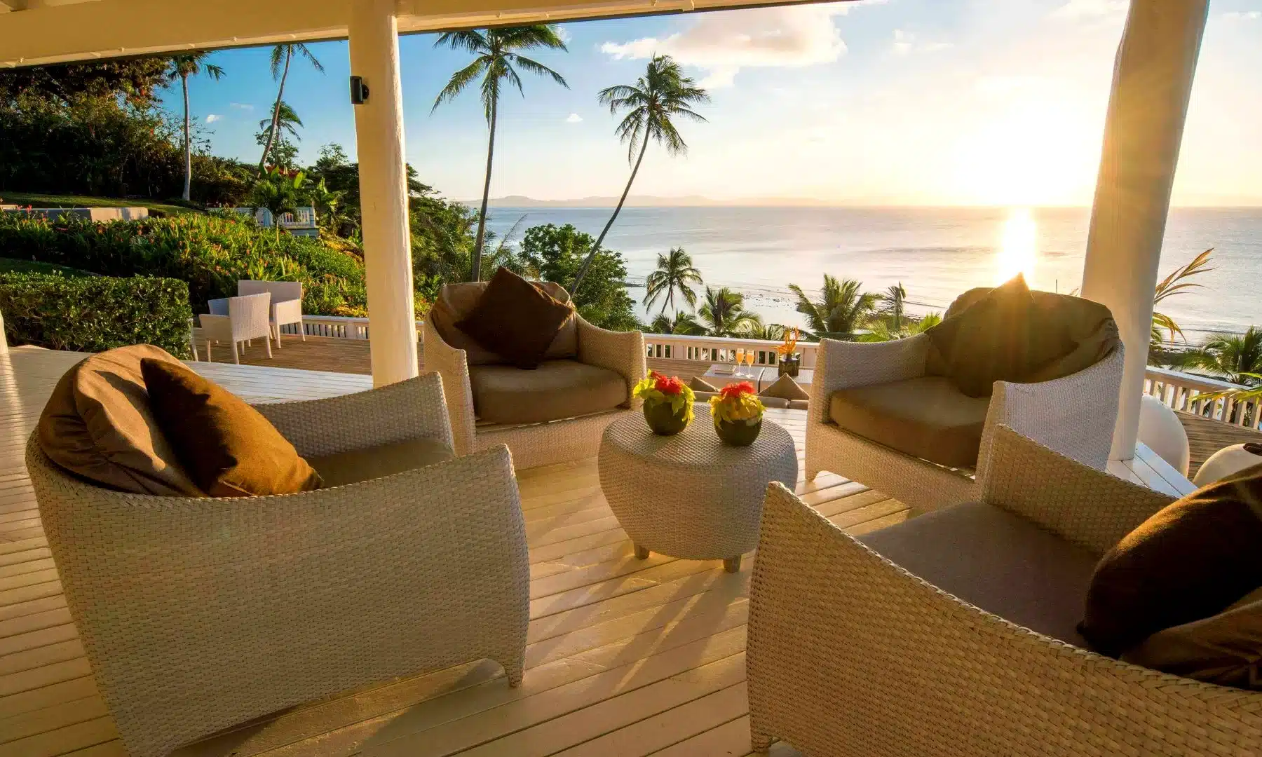 Luxury private resort Fiji, fundraiser auction items, live auction items