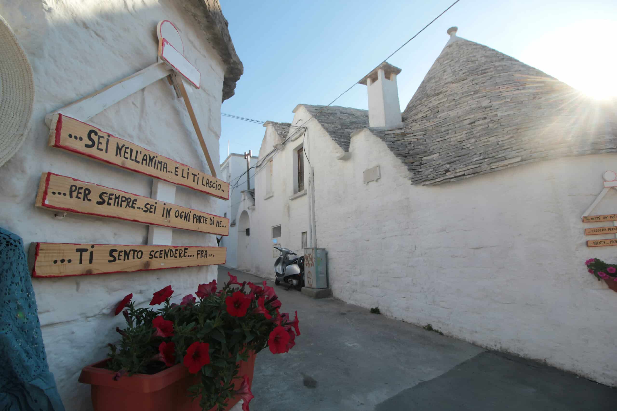 Apulia building close up, charity auction travel packages, vacation fundraising, travel fundraising, fundraising ideas, charity ideas, silent auction items, travel fundraising events