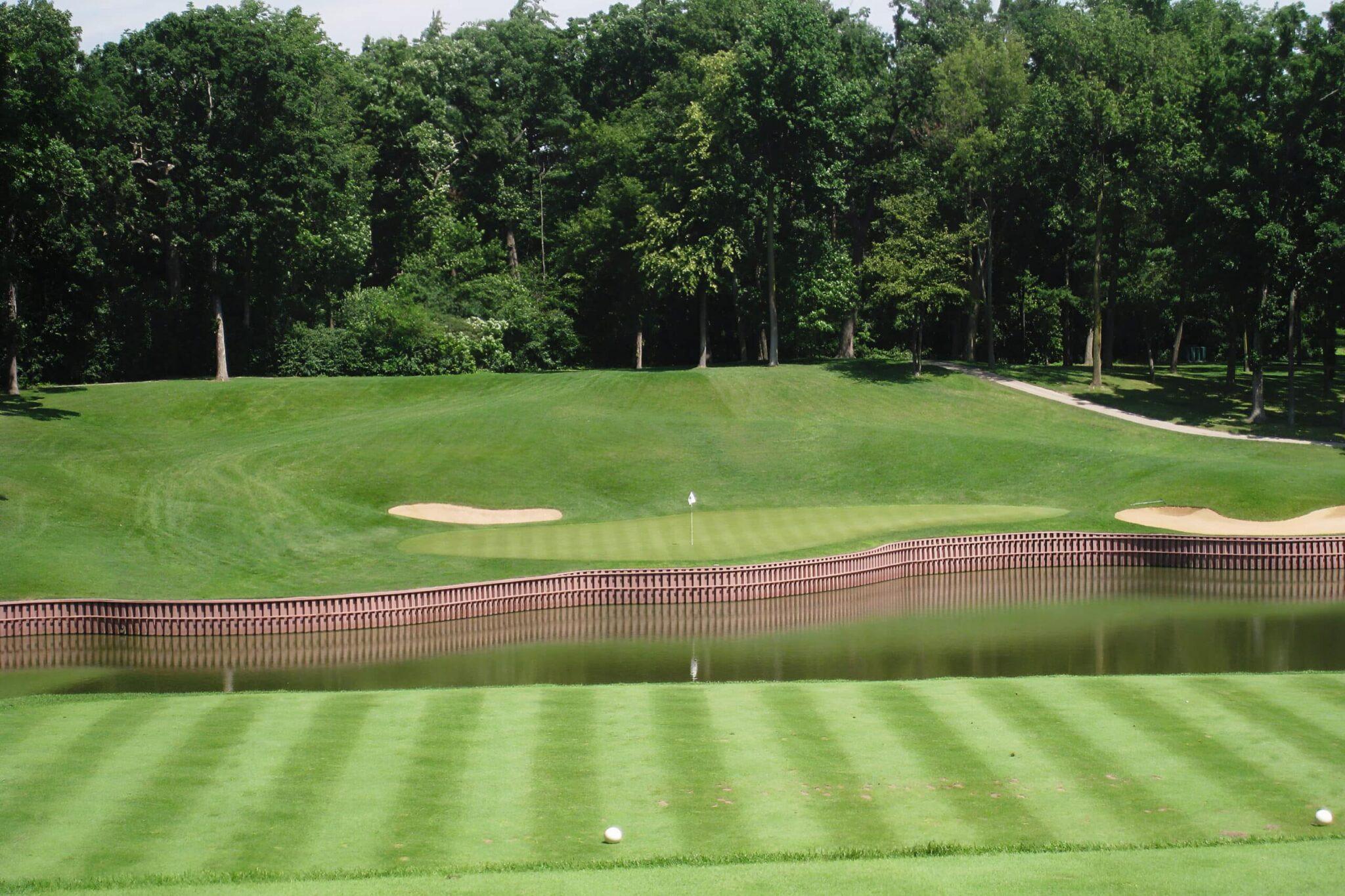 golf course looking over water, charity auction travel packages, vacation fundraising, travel fundraising, fundraising ideas, charity ideas, silent auction items, travel fundraising events