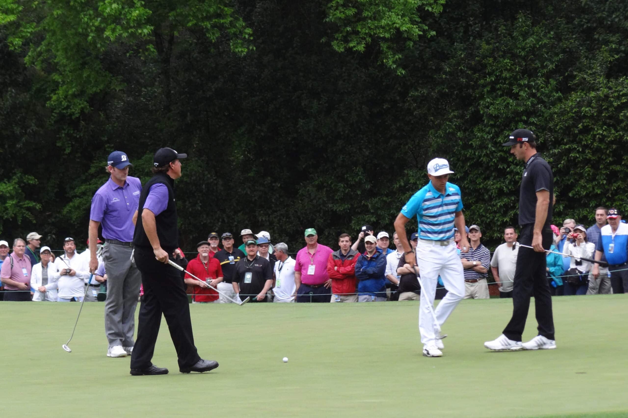 people golfing at the Masters, consignment travel providers, charity auction travel packages, vacation fundraising, travel fundraising, fundraising ideas, charity ideas, silent auction items, travel fundraising events