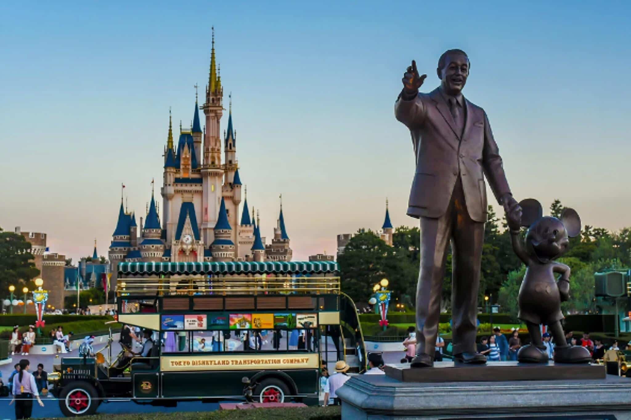 Disney in Tokyo, charity auction travel packages, vacation fundraising, travel fundraising, fundraising ideas, charity ideas, silent auction items, travel fundraising events