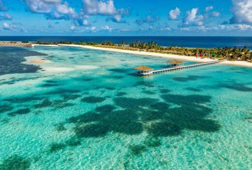 maldives overhead view, charity auction travel packages, vacation fundraising, travel fundraising, fundraising ideas, charity ideas, silent auction items, travel fundraising events