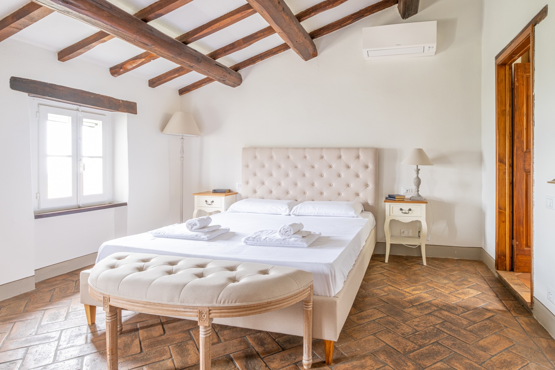 Villa bedroom, consignment travel providers, charity auction travel packages, vacation fundraising, travel fundraising, fundraising ideas, charity ideas, silent auction items, travel fundraising events